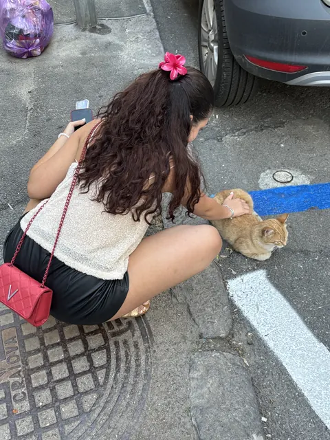 Evelina Sandu cu animale de companie 6