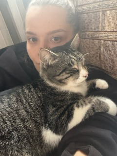 Anastasiia  cu animale de companie 6